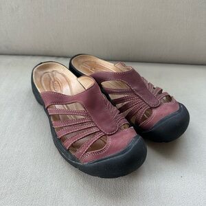 Keen Sandals - size 7.5